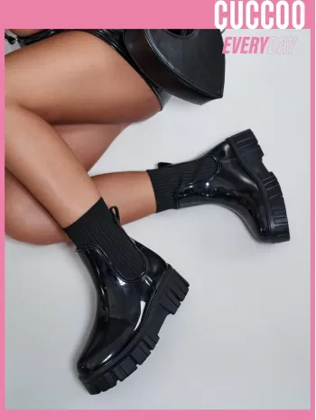 Everyday Collection Solid Color Fashionable Rain Boots
