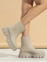 Women's Rain Boots, Soft Pvc, Warm, Non-slip, Cold-proof, Moisturizing, Thickened And Wear-resistant, Fashionable Rain Boots For All Seasons, Chelsea Boots, British Thick-soled Short-tube Women's Adult Rubber Shoes, Water Shoes, Rain Boots